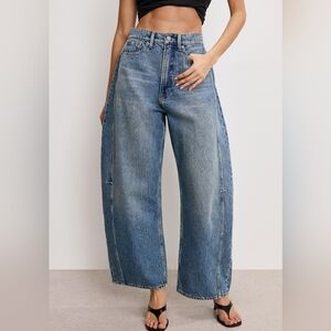 Good American Extreme Barrel Jeans Size 2 And 4